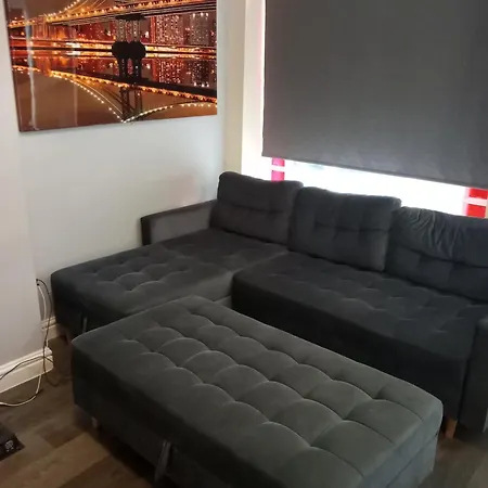 شقة Lower Cheltenham Place بريستول